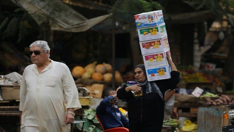 القاهرة تكشف عن سبب زيادة التعرفة الجمركية