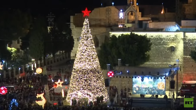 إنارة شجرة الميلاد في بيت لحم