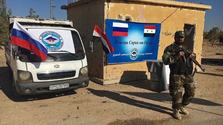 الأطباء العسكريون الروس ينقلون خبراتهم لطلاب الطب في حلب