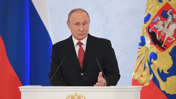 بوتين: عسكريونا في حلب يخاطرون بحياتهم لإنقاذ المدنيين