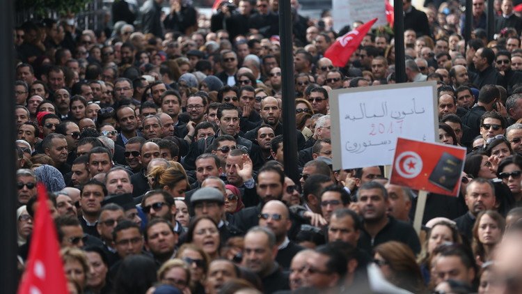 حراك احتجاجي في تونس ضد 