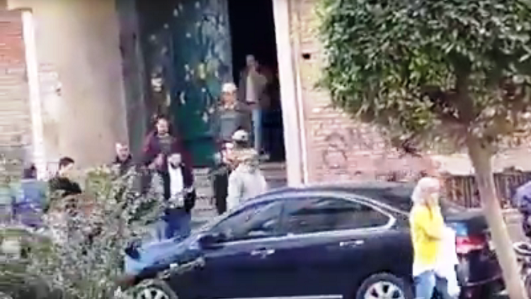 بالفيديو.. لحظة اعتقال نجل مرسي