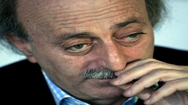 جنبلاط: القبضة الإيرانية السورية على لبنان ستشتد بعد حلب