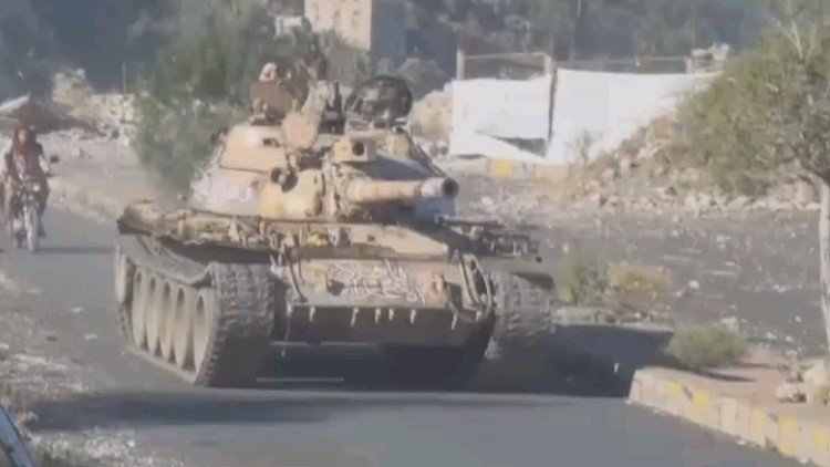 اليمن .. غارات على صنعاء ومواجهات في تعز