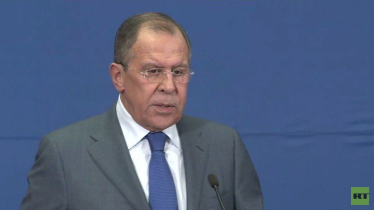 لافروف: موسكو مستعدة لضمان أمن الممرات التي تفتح لخروج المسلحين من حلب 