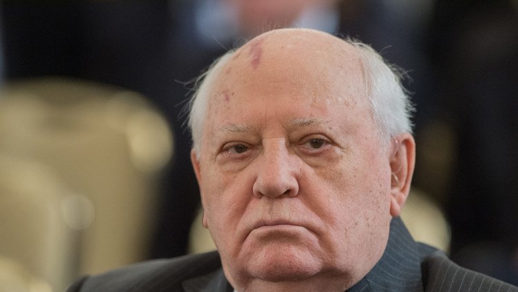 ماذا قال غورباتشوف عن بوتين وترامب؟