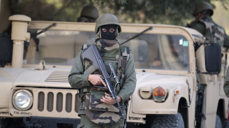 المقاتلون العائدون إلى تونس بين فكي كماشة 
