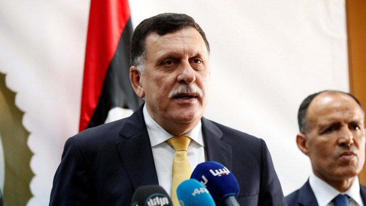 السراج في الجزائر للبحث في الوضع الليبي