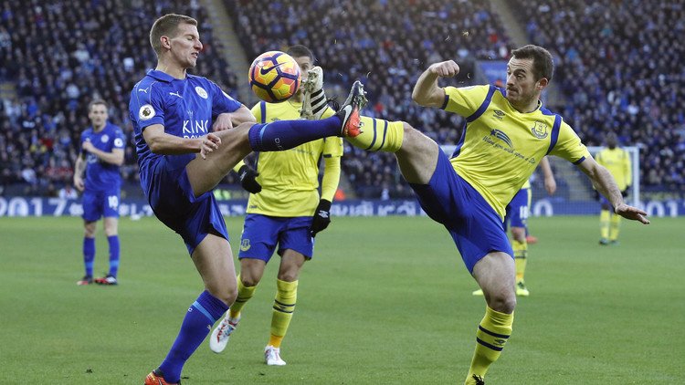 إيفرتون يروض ثعالب ليستر سيتي بهجوم بلجيكي