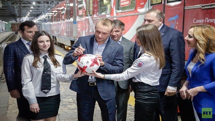ظهور معالم  كأس القارات 2017  في المدن الروسية