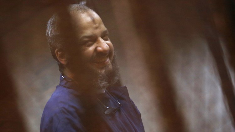 البلتاجي يلتقي والدته لأول مرة منذ 3 سنوات