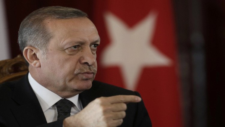 أردوغان يتهم الغرب بدعم التنظيمات الإرهابية