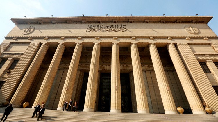 مصر.. إعدام ضابط شرطة مدان بالقتل