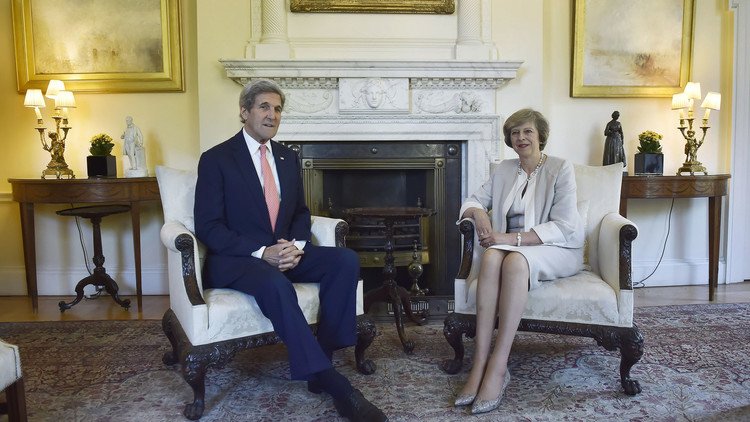 تيريزا ماي تحمي نتنياهو من هجمات كيري