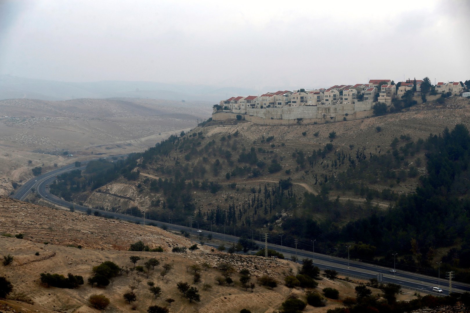 ما هو جوهر قرار منع بناء المستوطنات الإسرائيلية في فلسطين؟ 