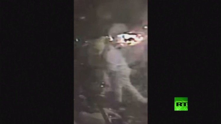 تسجيل كاميرات المراقبة يظهر فيه منفذ هجوم على ملهى ليلي في اسطنبول