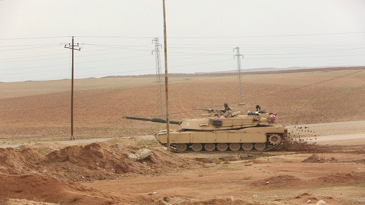 مقتل 7 جنود بهجوم انتحاري استهدف الجيش العراقي في حي الميثاق شرقي الموصل