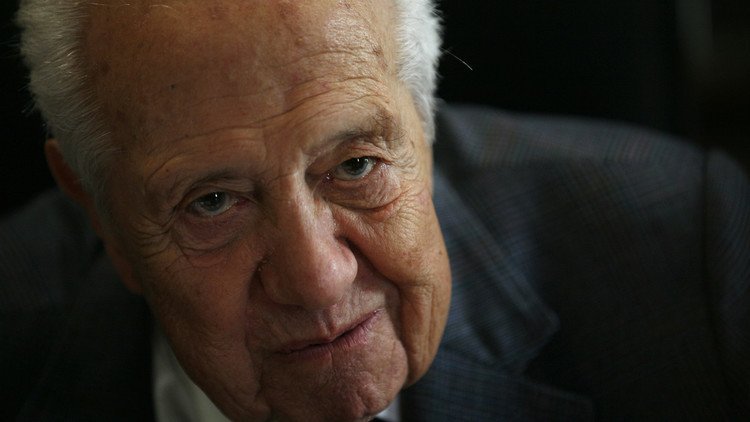 الموت يغيب سواريز 