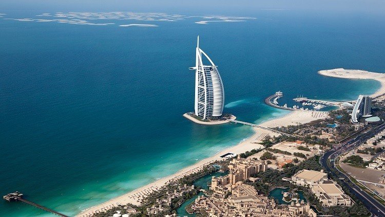 الإمارات تنشىء أول نيابة ومحكمة للسياحة في العالم 