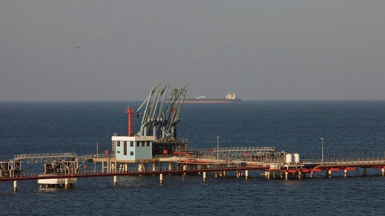 ليبيا تخفض إنتاجها النفطي