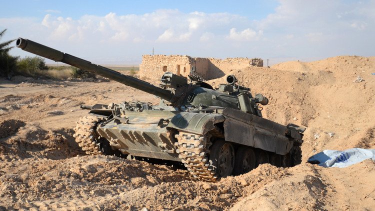 الجيش السوري يستعيد مفرق القريتين الاستراتيجي بريف حمص الشرقي