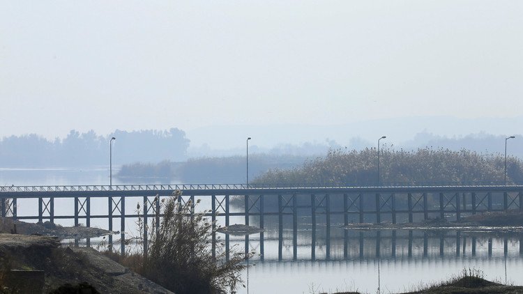  التحالف الدولي يقصف 90 زورقا لـ "داعش" في دجلة