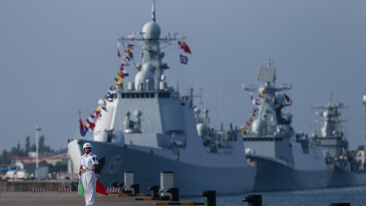 سفن حربية صينية تدخل موانئ قطر