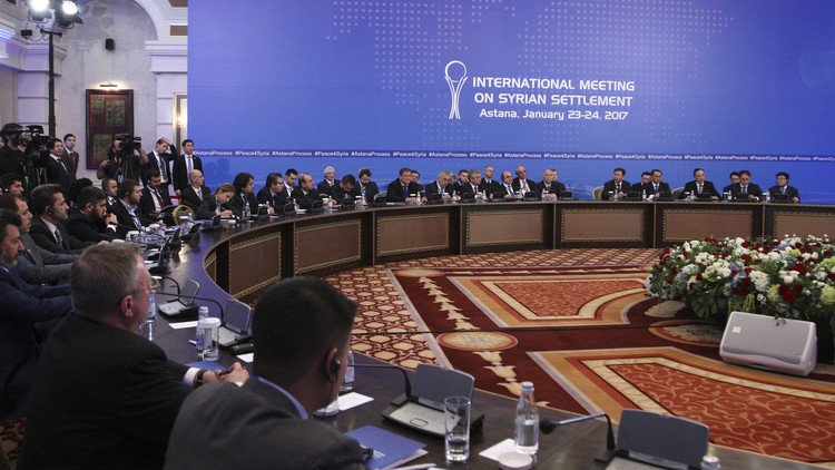 الجعفري وعلوش يجتمعان حول طاولة واحدة مجددا