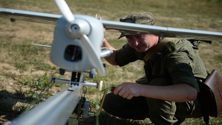 الجيش الروسي يتسلح بطائرة بدون طيار للتشويش على الاتصالات 