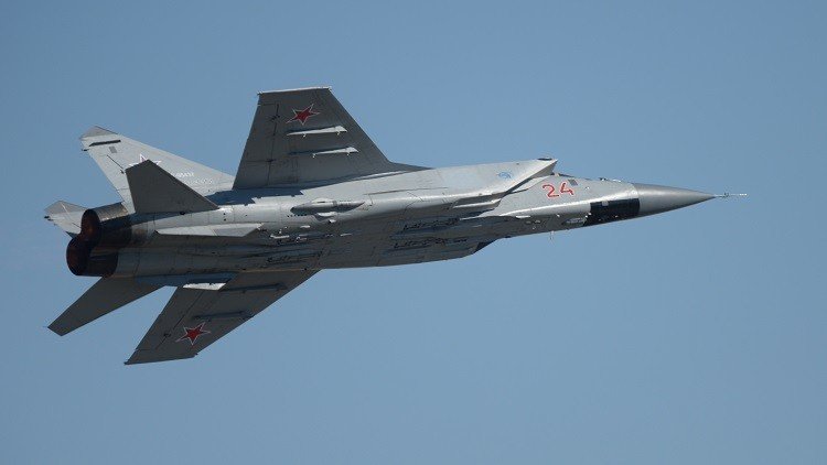 مقاتلات ميغ-31 تتصدى لعدو افتراضي شرق روسيا