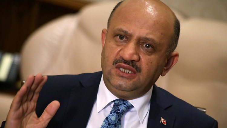 أنقرة تناشد برلين عدم منح لجوء لـ40 عسكريا تركيا