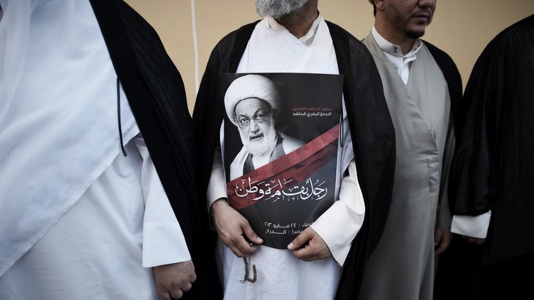 مواجهات في البحرين بين الشرطة ومتظاهرين قبيل محاكمة مرجع ديني بارز