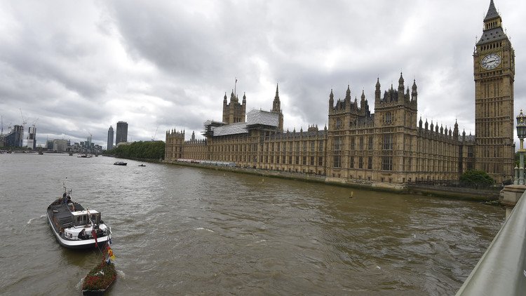 بريطانيا.. ارتفاع عدد الموقعين على عريضة رفض زيارة ترامب إلى مليون