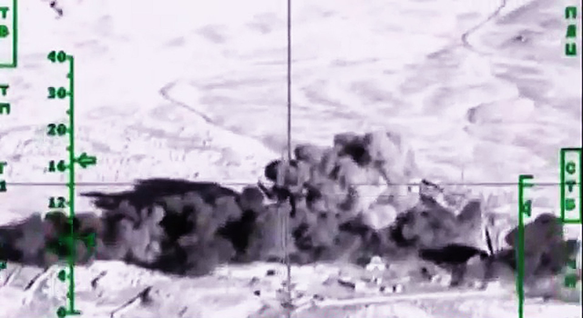 قاذفات روسية بعيدة المدى تضرب مواقع داعش في دير الزور