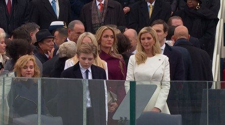 الابن الأصغر لدونالد ترامب بارون وابنته إيفانكا 