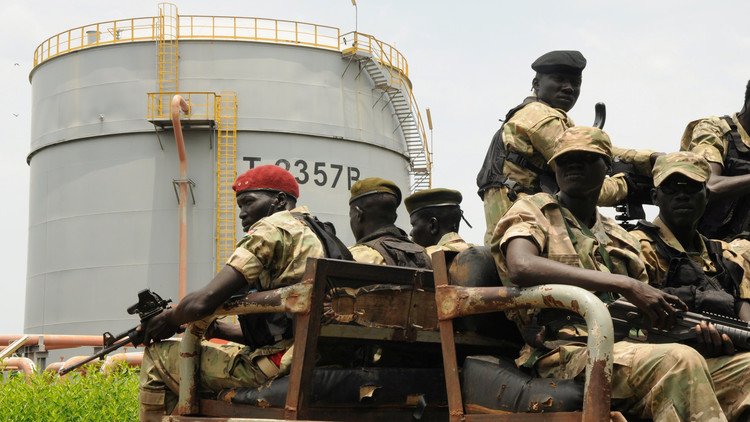 القاهرة تنفي قصفها متمردي جنوب السودان  