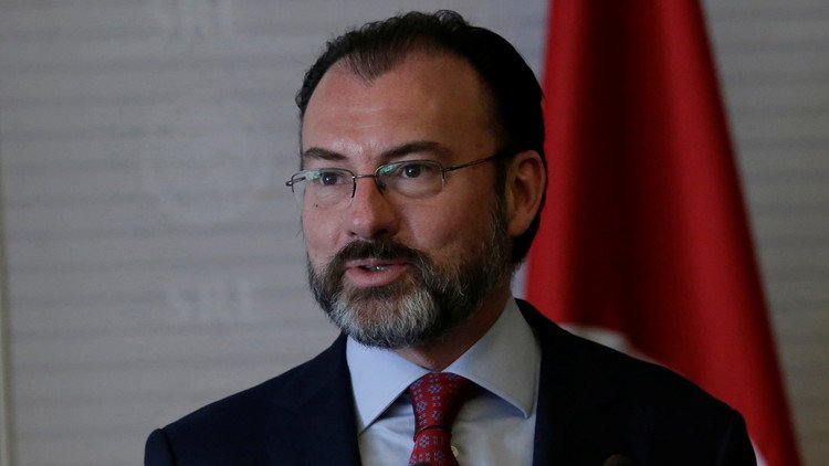 الجدار العازل.. محور لقاء وزيري خارجية المكسيك وأمريكا