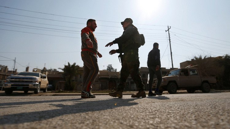القوات العراقية تشتبك مع "خلايا نائمة" تابعة لـ"داعش" في شرق الموصل