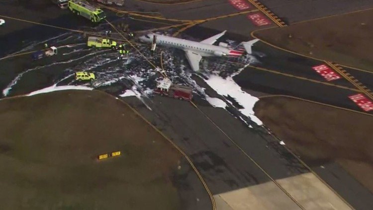 اصطدام طائرة ركاب أمريكية بغزال