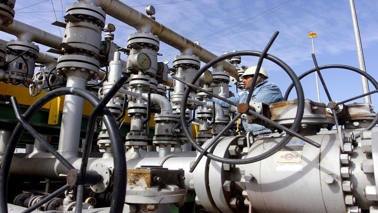 خط أنابيب جديد لنقل النفط من العراق إلى إيران