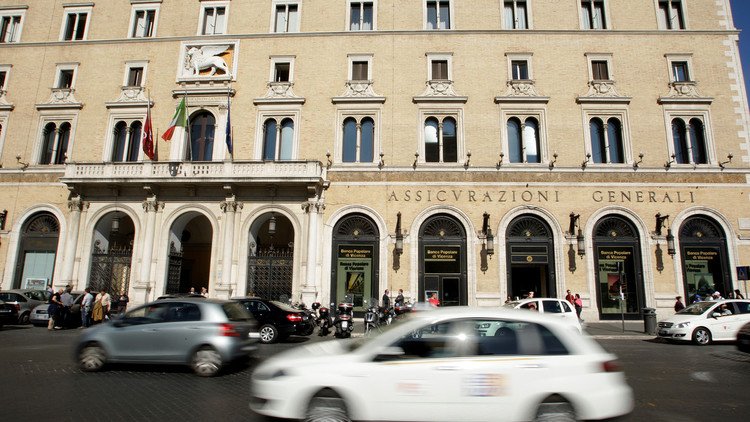 إيطاليا.. فضيحة جنسية بأموال عامة