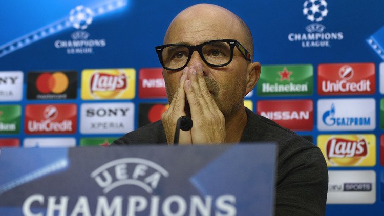 إشبيلية يسعى لتعميق جراح ليستر