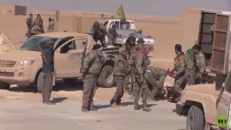 غضب الفرات.. قرب عزل الرقة عن دير الزور