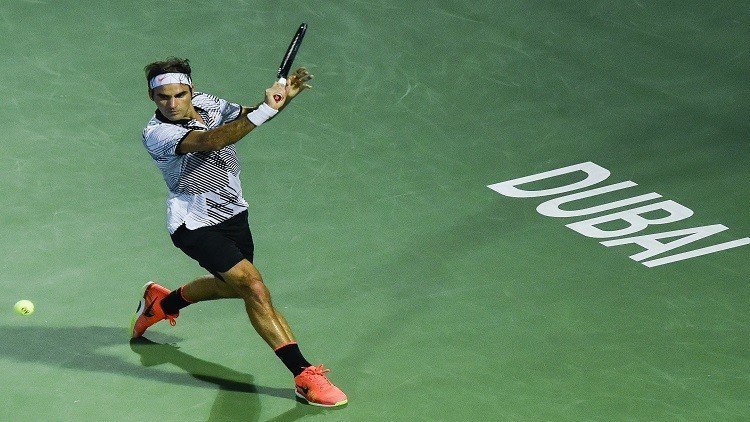 السويسري روجيه فيدرر يودع بطولة دبي 