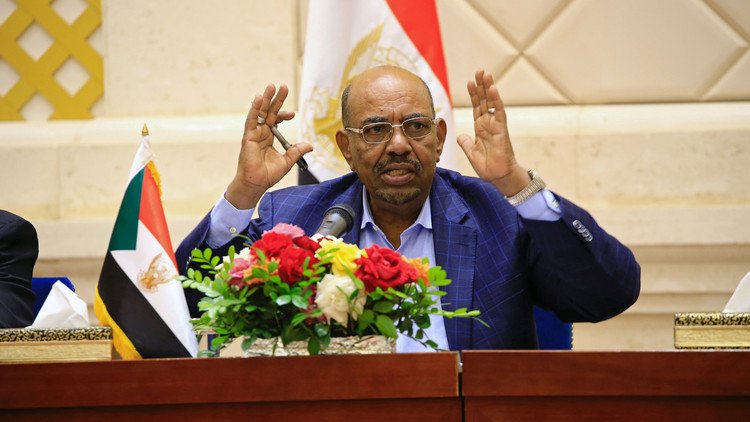 البشير: لدينا صعوبات في تشكيل الحكومة السودانية 