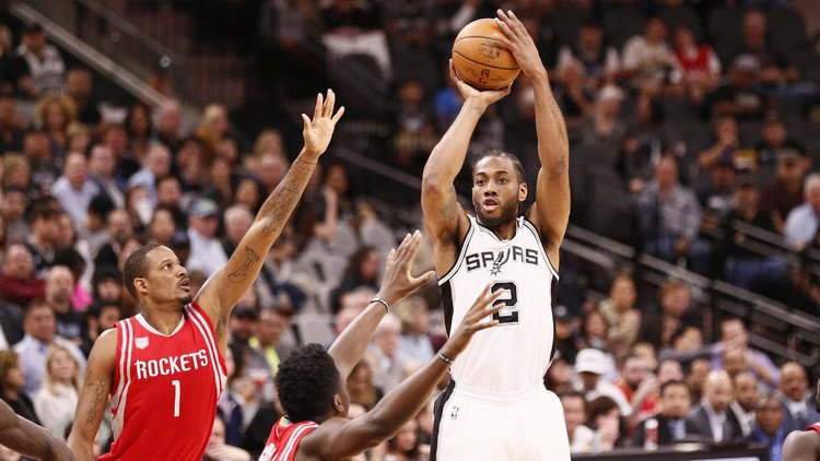 سان أنطونيو سبيرز يتغلب على هيوستن روكيتس في مباراة نارية