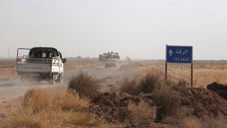 مقتل 23 مدنيا بغارات لمقاتلات يرجح أنها للتحالف الدولي في ريف الرقة
