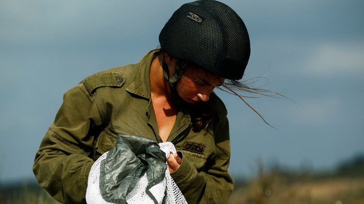 ضباط في الجيش الإسرائيلي: المرأة تمنعنا من الانتصار!