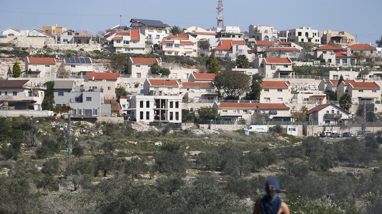 إسرائيل ترد على مقاطعتها بحظر الدخول إليها