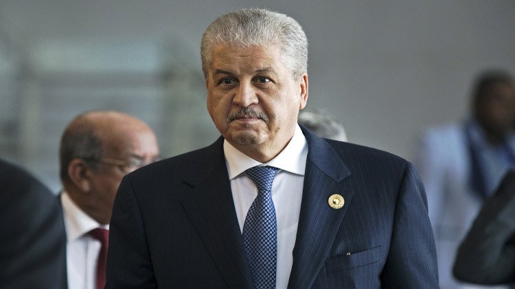 سلال يؤكد أن بوتفليقة في "أحسن ما يرام"